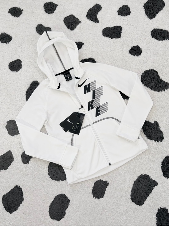 Nike Other - NWT Nike Boys Medium White Black Therma Full Zip Graphic Fleece Training Hoodie